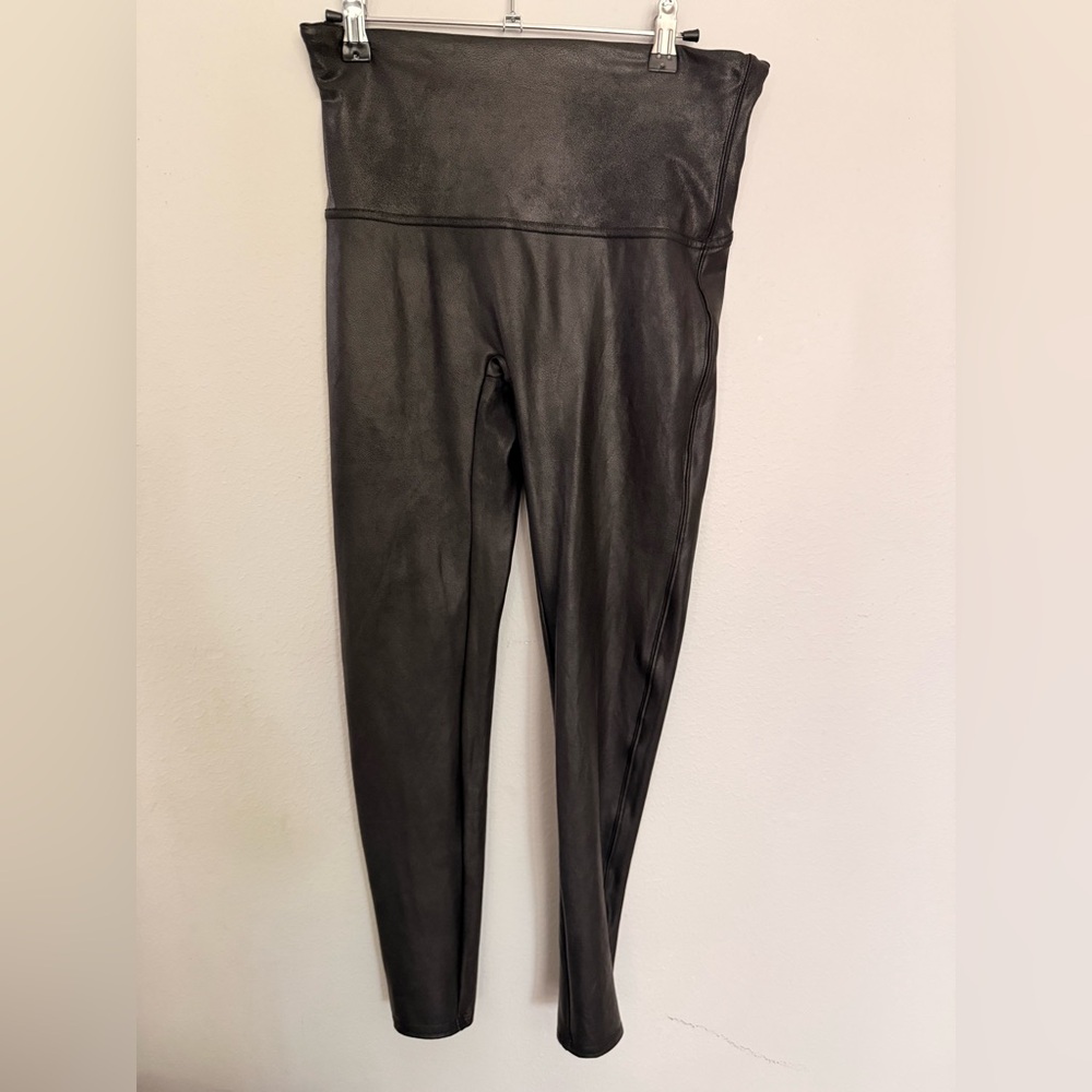 SPANX Shiny Faux Leather Leggings in Black